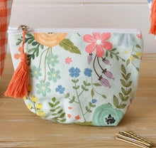 Load image into Gallery viewer, Garden Party Travel Bags