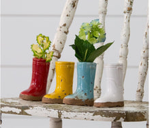 Load image into Gallery viewer, Mini Ceramic Boot Vasej