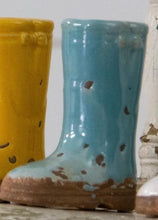 Load image into Gallery viewer, Mini Ceramic Boot Vasej