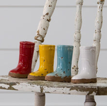 Load image into Gallery viewer, Mini Ceramic Boot Vasej