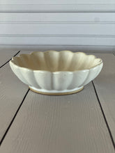 Load image into Gallery viewer, Scalloped Ceramic Trinket Bowl
